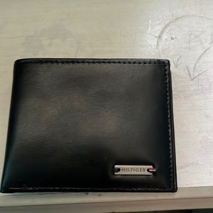 I am selling a Hilfiger wallet